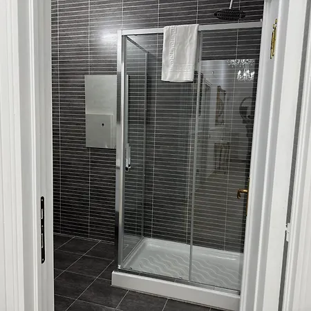 בית נופש San Massimo - Piazza Duomo ל'אקווילה