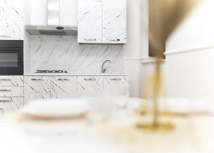 San Massimo - Piazza Duomo *